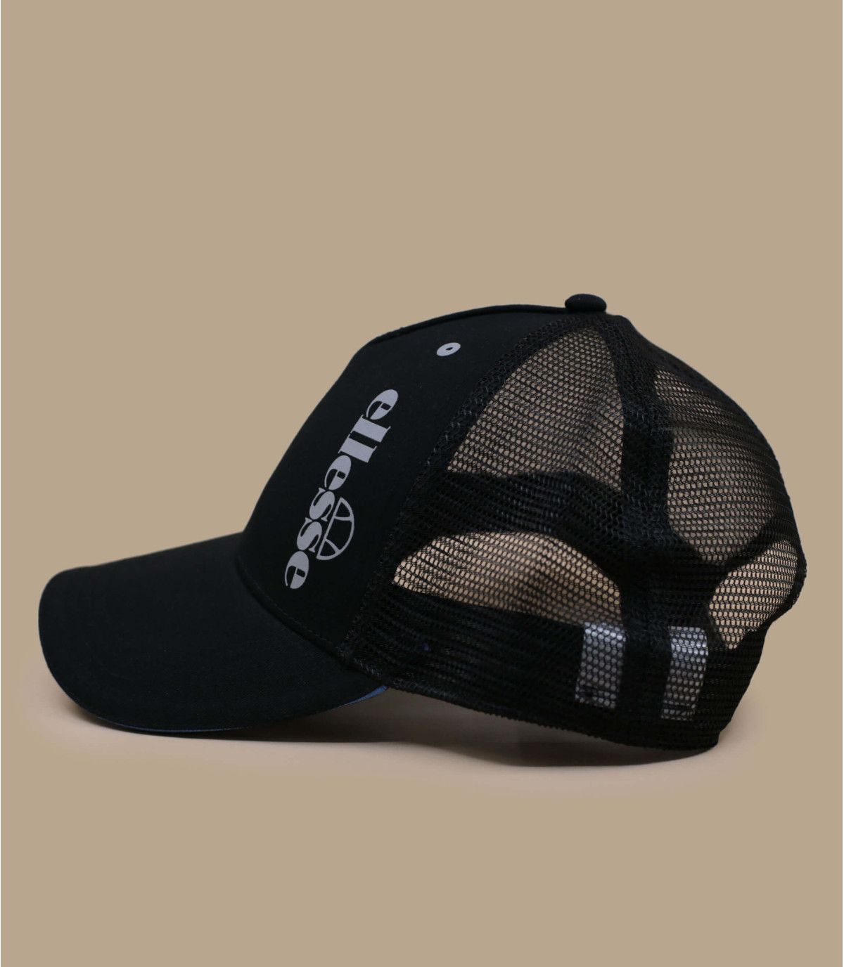 Rulio Trucker black