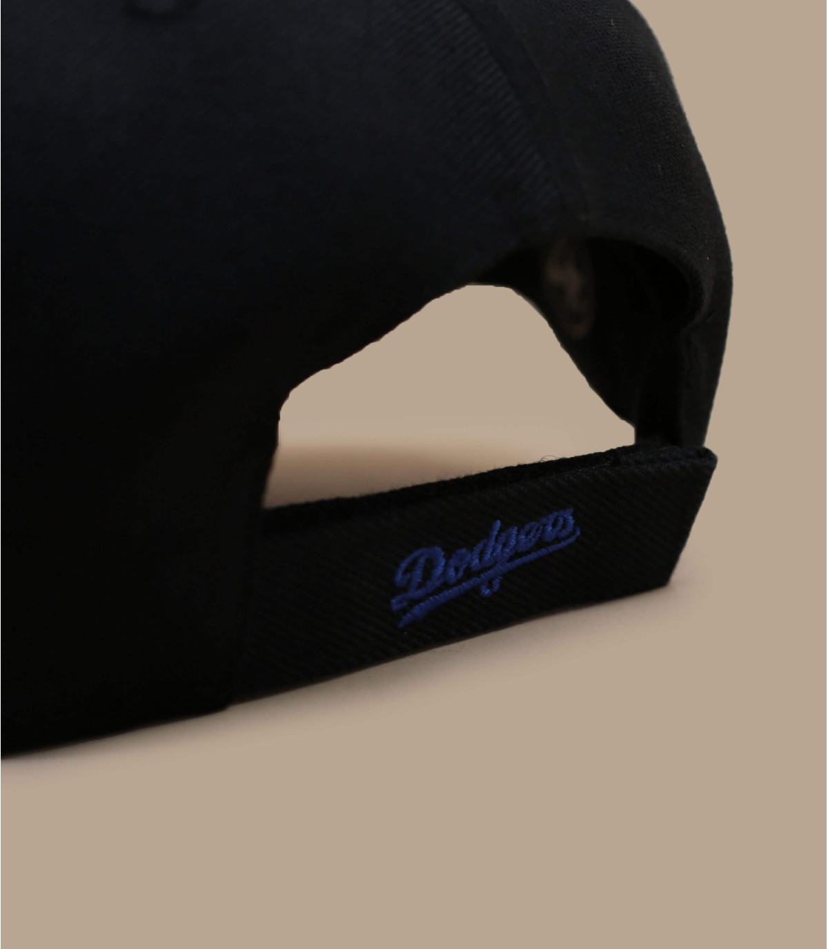 Black dodgers beanie discount